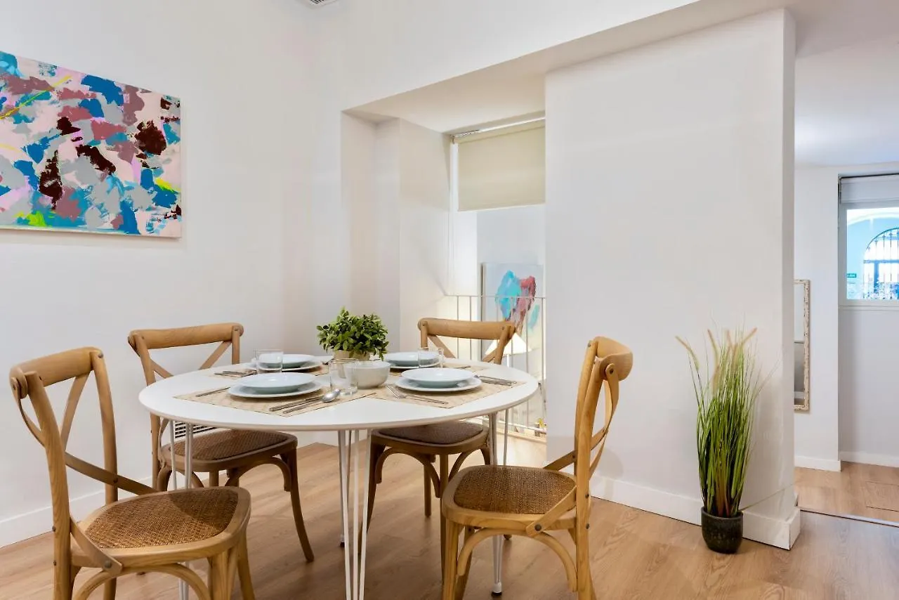 Suites Sevilla Plaza 0*, סביליה ספרד