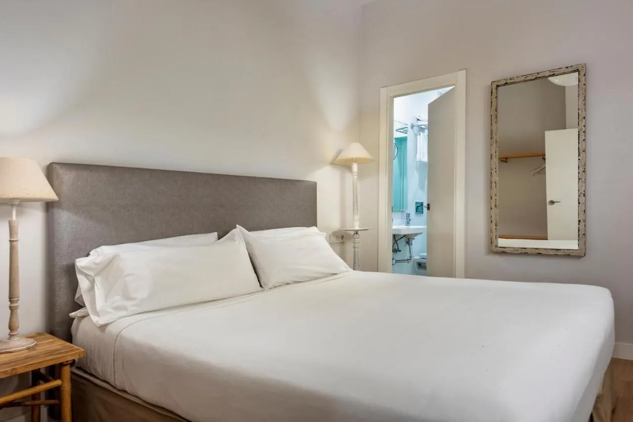 Suites Sevilla Plaza 0*,