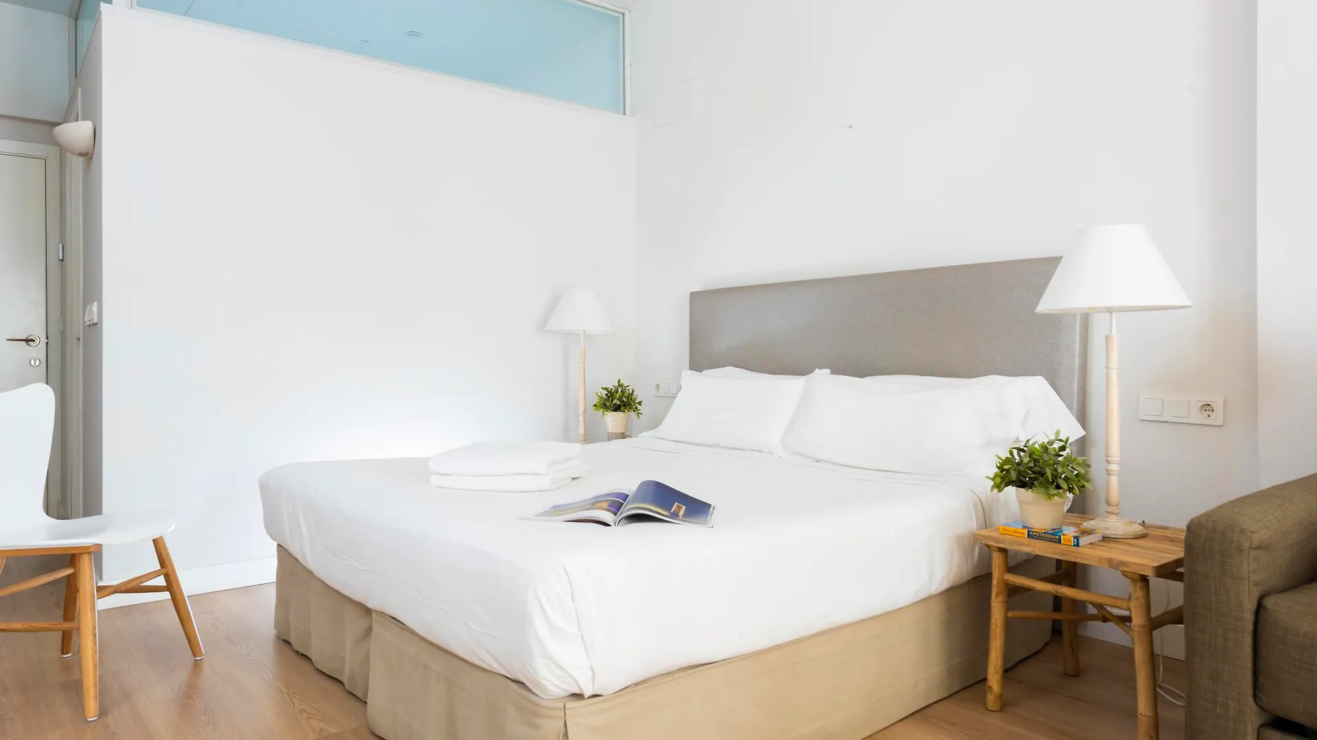Apartment Suites Sevilla Plaza