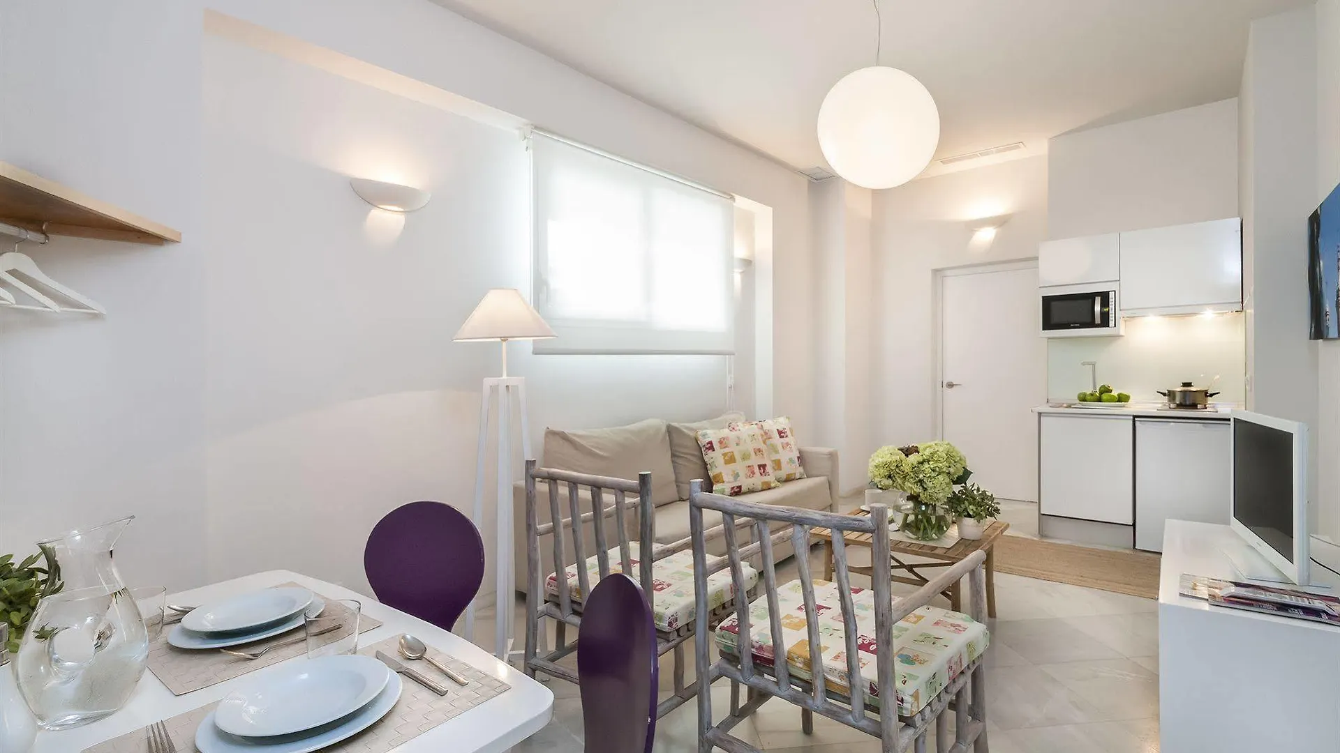 Suites Sevilla Plaza Apartment