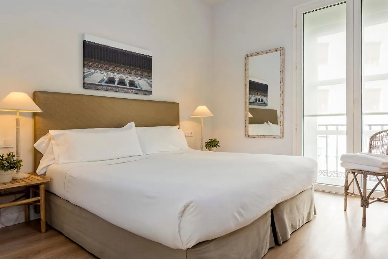 Suites Sevilla Plaza Spanien